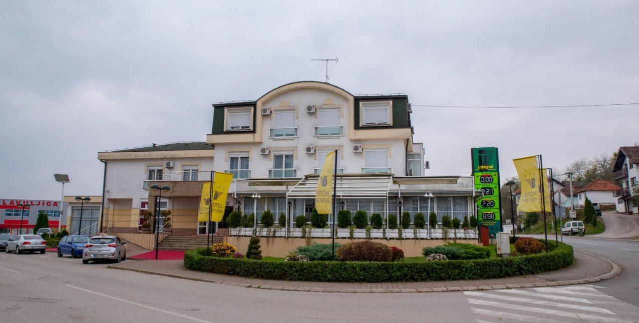 Hotel Integra دوبوي المظهر الخارجي الصورة