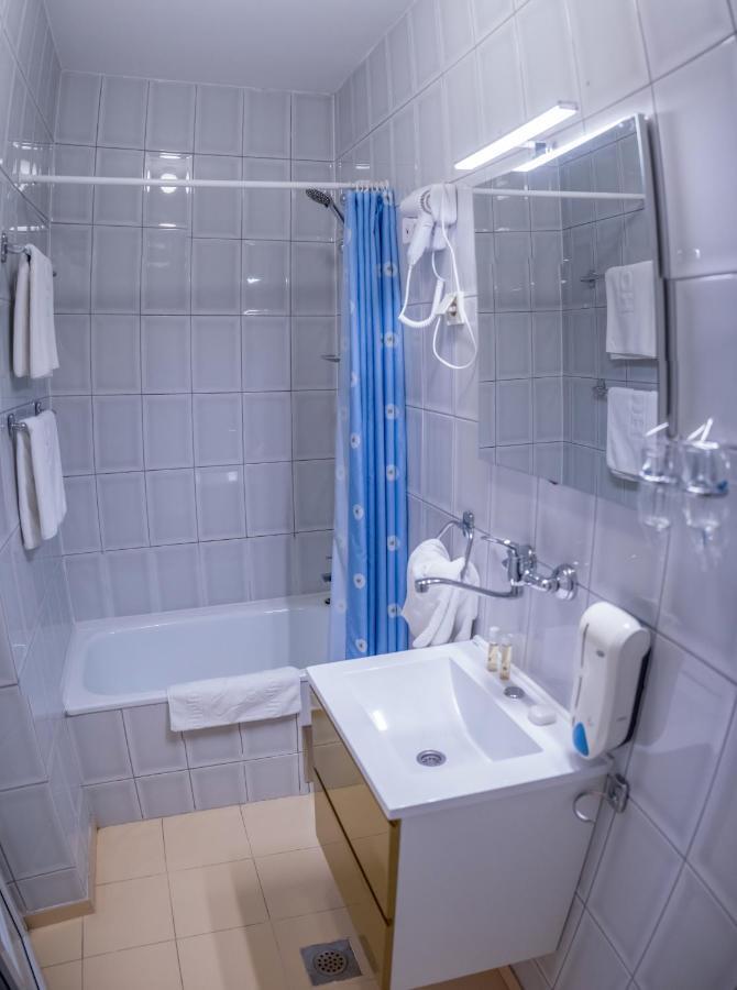 Hotel Integra دوبوي المظهر الخارجي الصورة